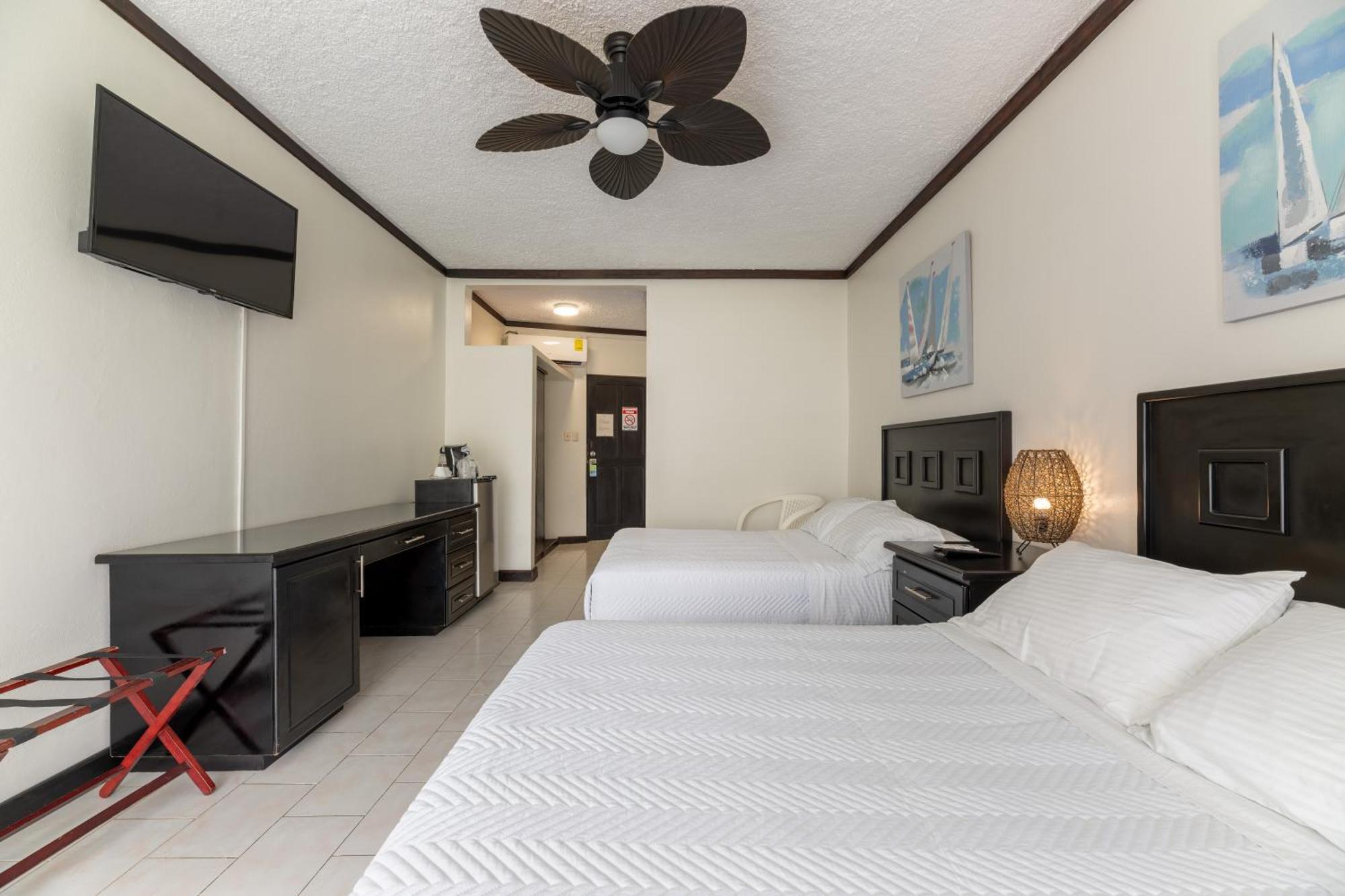 Hotel & Villas Tangeri Jaco Exterior photo